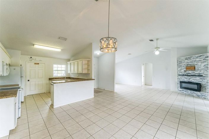 Image No.8-3 Bed House for sale