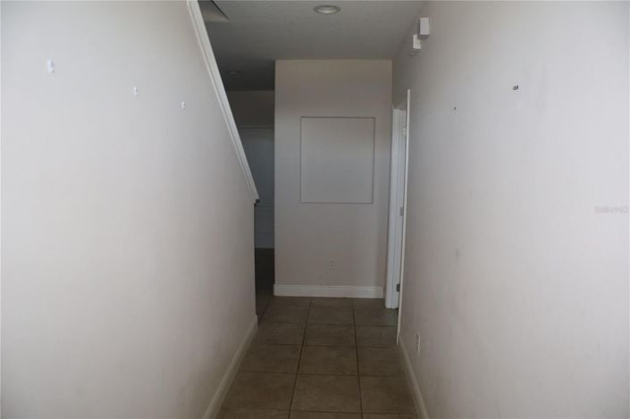 Image No.3-2 Bed Townhouse for sale