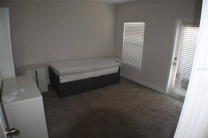 Image No.4-2 Bed Townhouse for sale