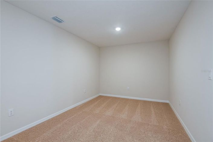 Image No.11-3 Bed Townhouse for sale