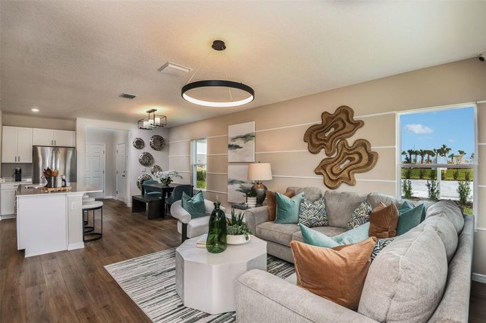 Image No.9-4 Bed Townhouse for sale