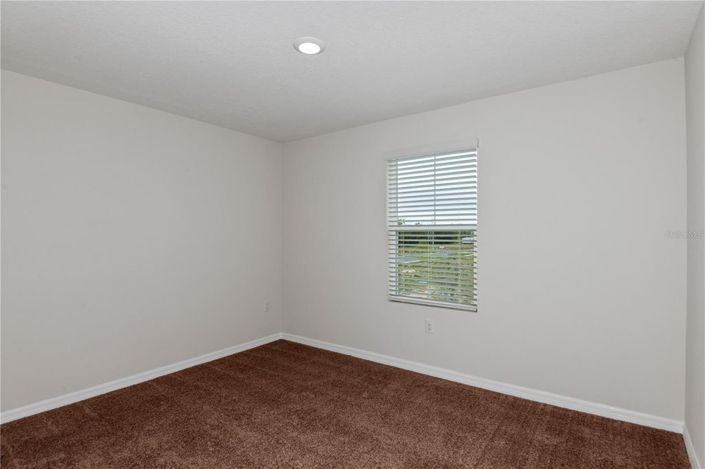 Image No.18-3 Bed Townhouse for sale