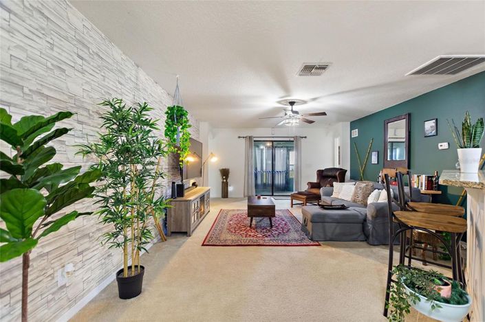 Image No.3-3 Bed House for sale