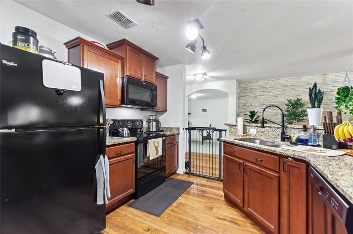 Image No.7-3 Bed House for sale