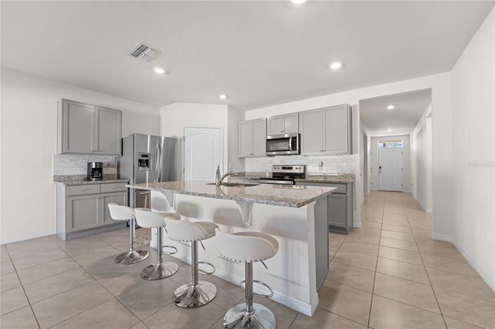 Image No.4-4 Bed House for sale