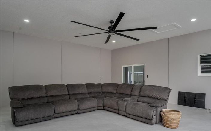 Image No.11-4 Bed House for sale