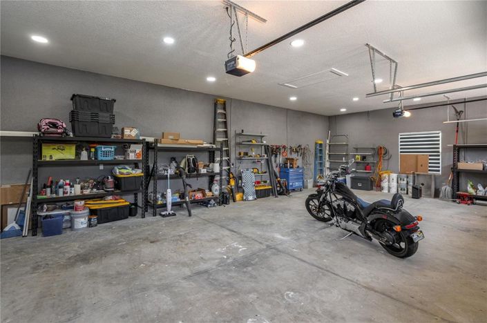 Image No.40-4 Bed House for sale