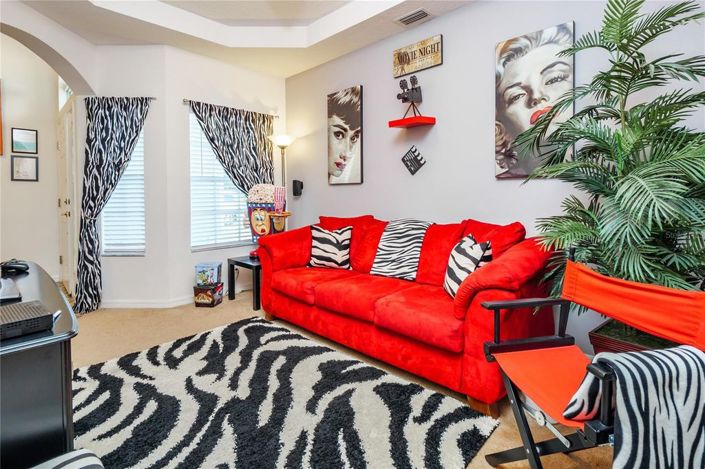 Image No.12-4 Bed House for sale