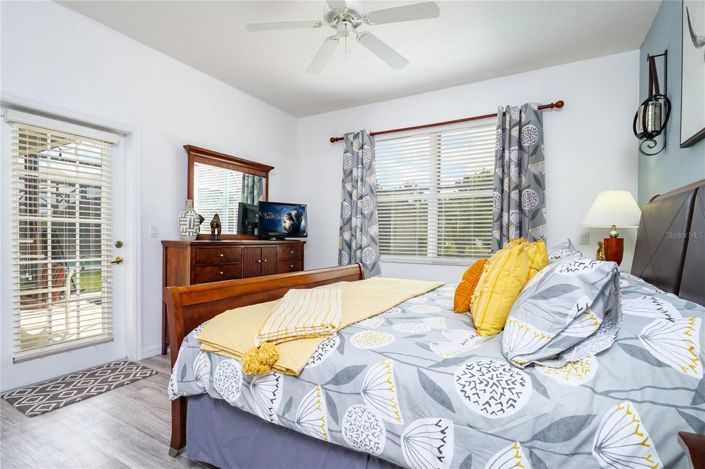 Image No.14-4 Bed House for sale