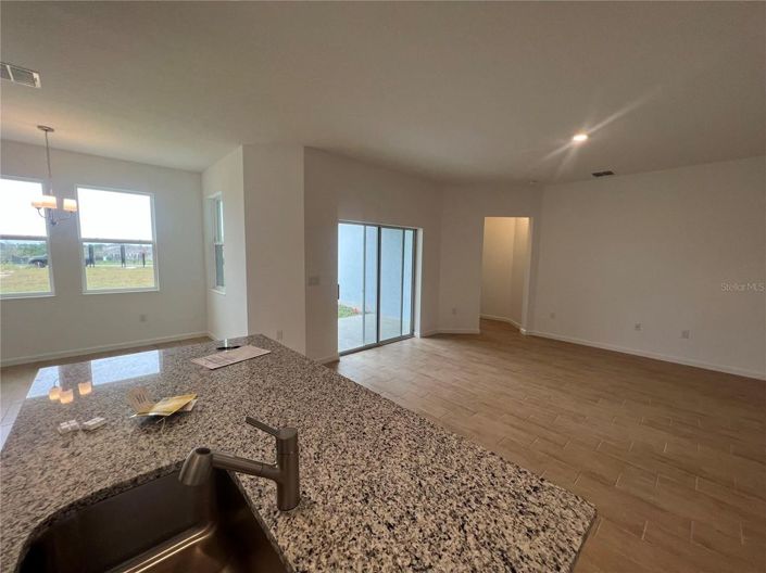 Image No.7-Maison de 4 chambres à vendre à Haines City