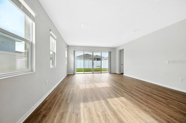 Image No.11-Maison de 4 chambres à vendre à Saint John