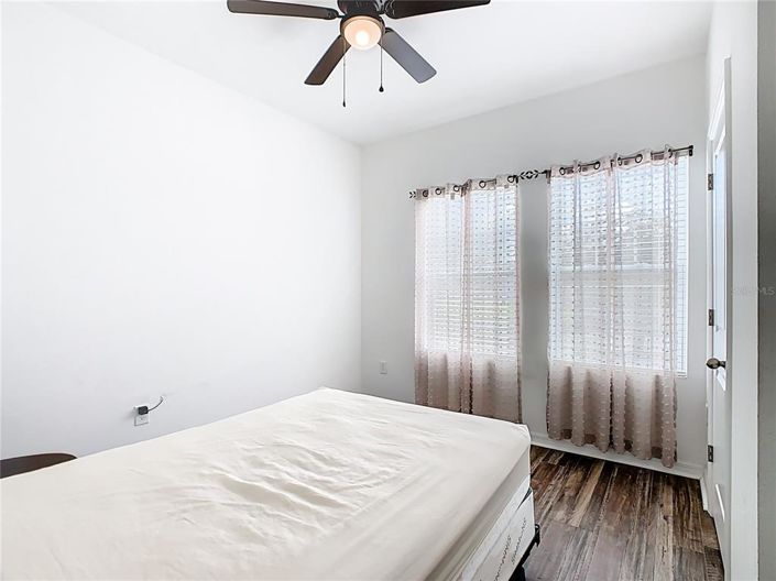 Image No.20-3 Bed House for sale