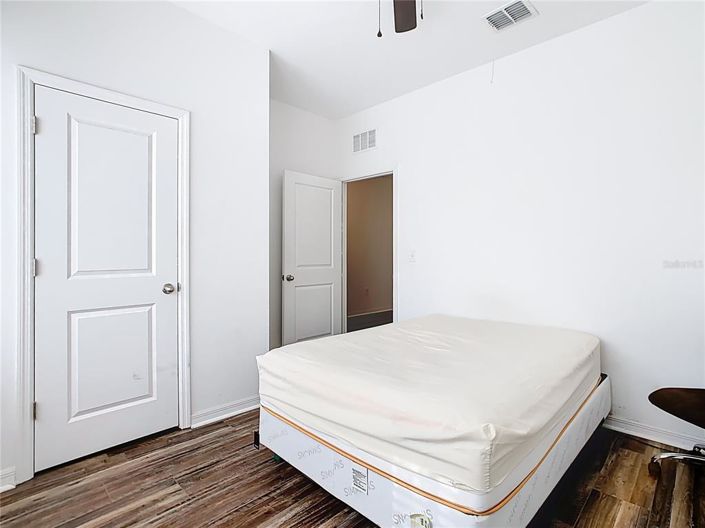 Image No.22-3 Bed House for sale