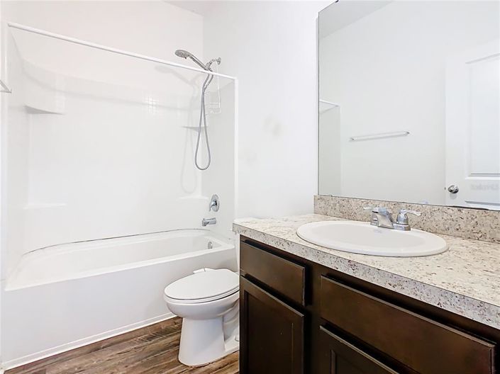 Image No.23-3 Bed House for sale