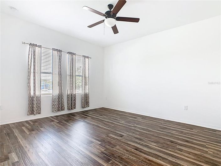 Image No.24-3 Bed House for sale