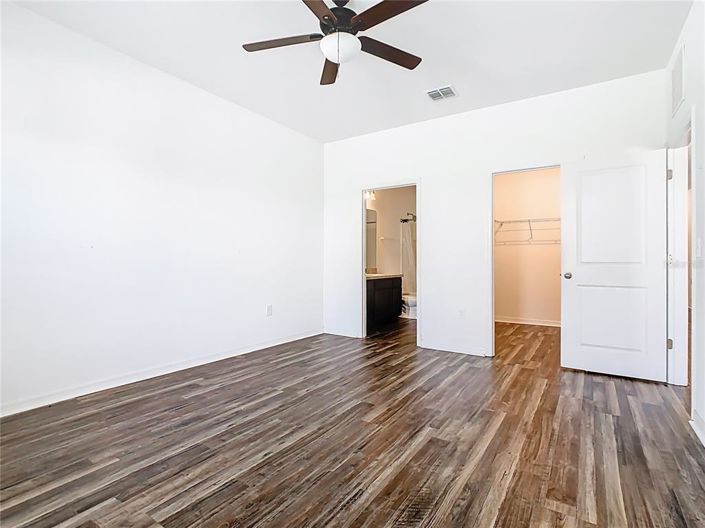 Image No.26-3 Bed House for sale