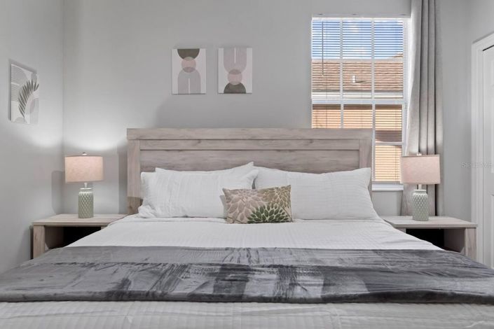 Image No.21-5 Bed House for sale