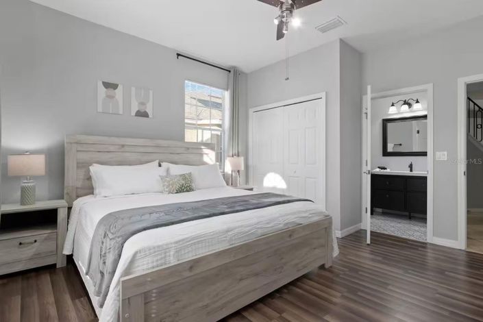 Image No.23-5 Bed House for sale