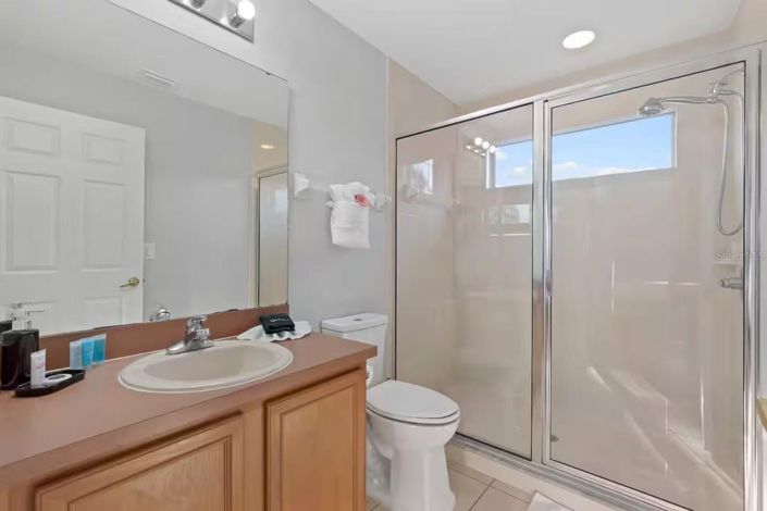 Image No.34-5 Bed House for sale