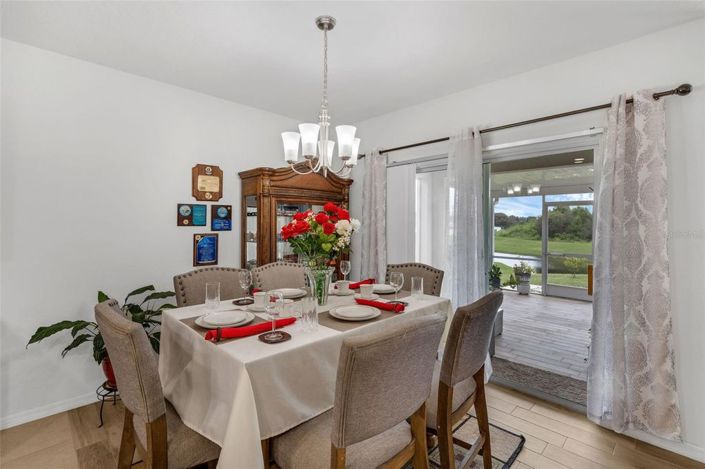 Image No.10-4 Bed House for sale