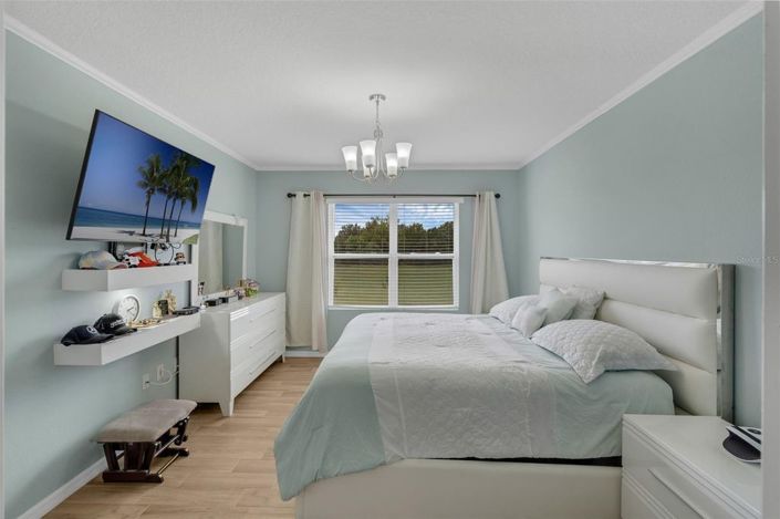 Image No.13-4 Bed House for sale