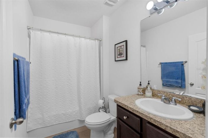 Image No.19-4 Bed House for sale