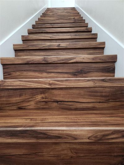 Image No.8-5 Bed House for sale