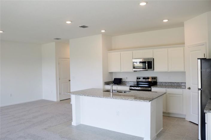 Image No.12-4 Bed House for sale