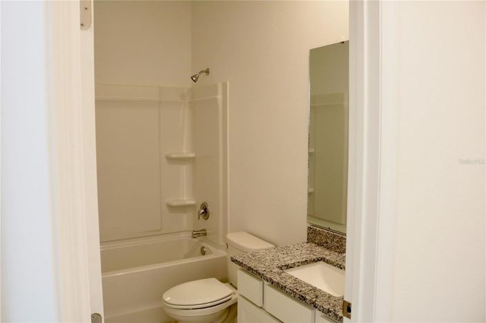 Image No.8-4 Bed House for sale