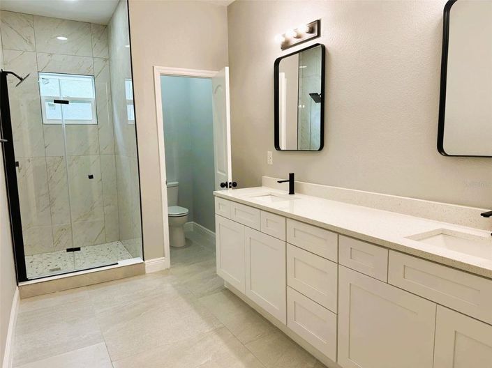 Image No.35-4 Bed House for sale