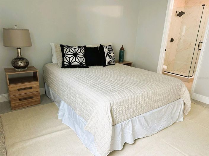 Image No.36-4 Bed House for sale