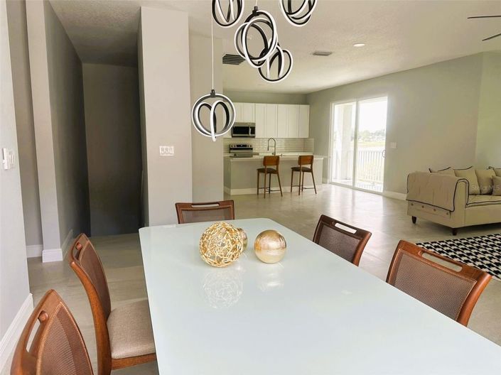 Image No.6-4 Bed House for sale