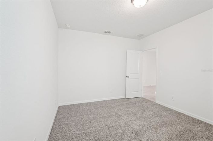 Image No.15-4 Bed House for sale