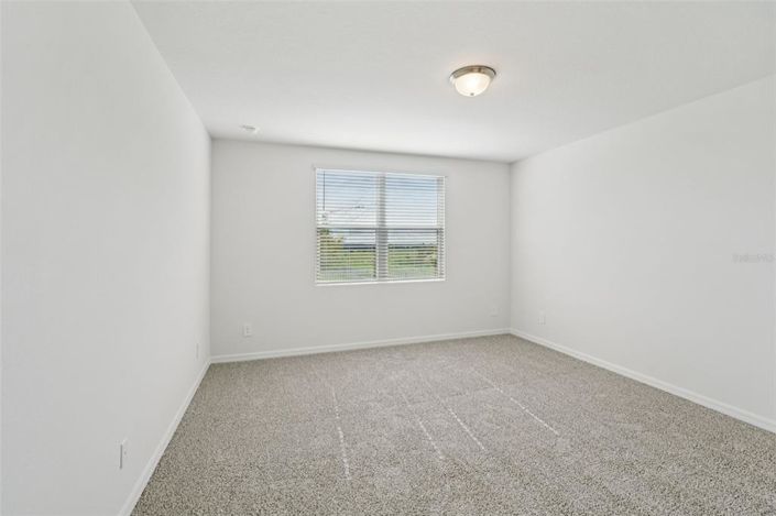 Image No.18-4 Bed House for sale