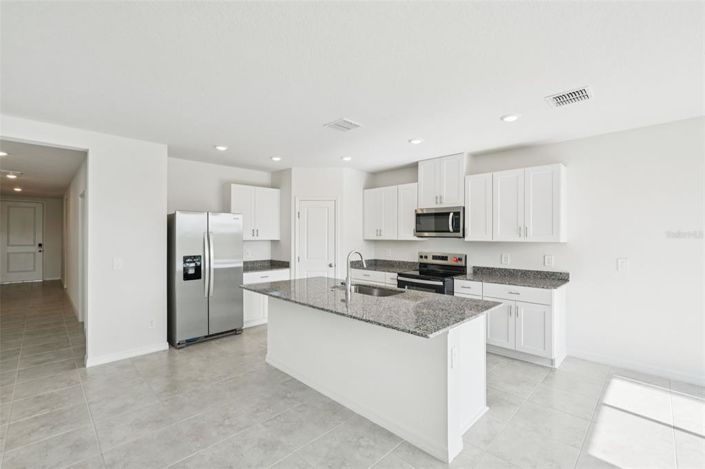 Image No.7-4 Bed House for sale