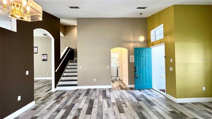 Image No.15-4 Bed House for sale