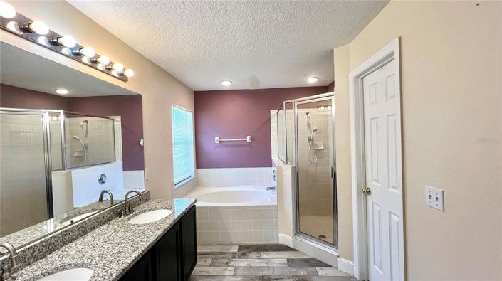 Image No.30-4 Bed House for sale