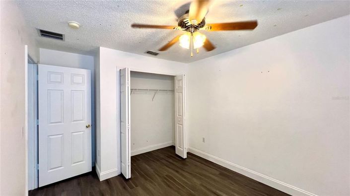 Image No.40-4 Bed House for sale