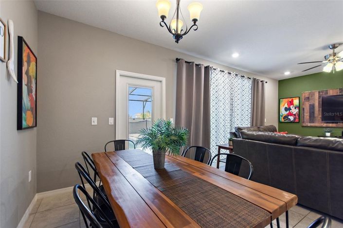 Image No.20-5 Bed Townhouse for sale