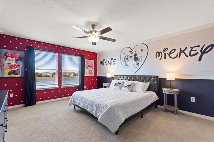 Image No.37-5 Bed Townhouse for sale