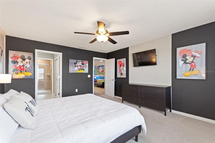 Image No.39-5 Bed Townhouse for sale