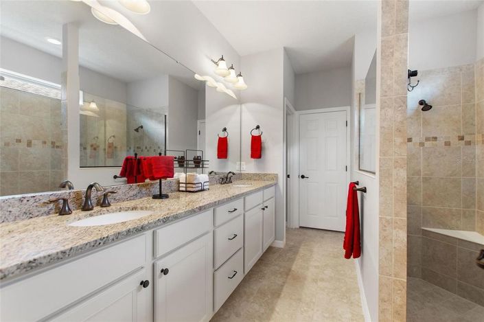 Image No.26-2 Bed House for sale