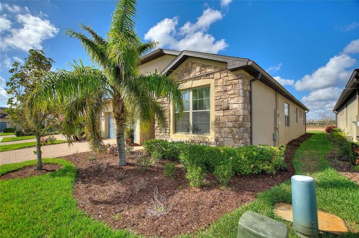 Image No.5-2 Bed House for sale