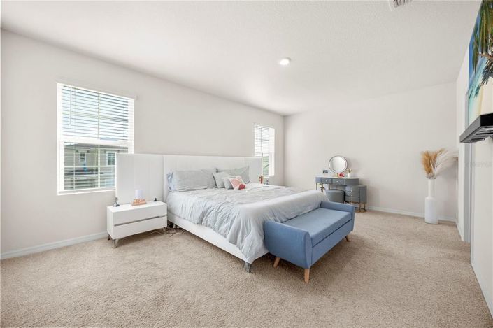 Image No.26-5 Bed House for sale