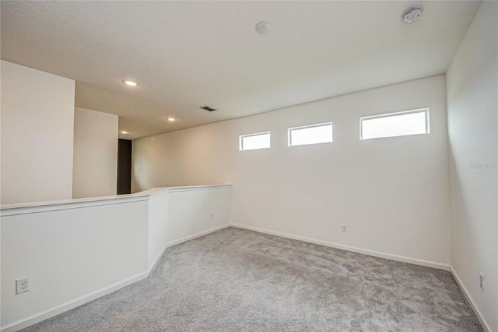 Image No.26-4 Bed House for sale