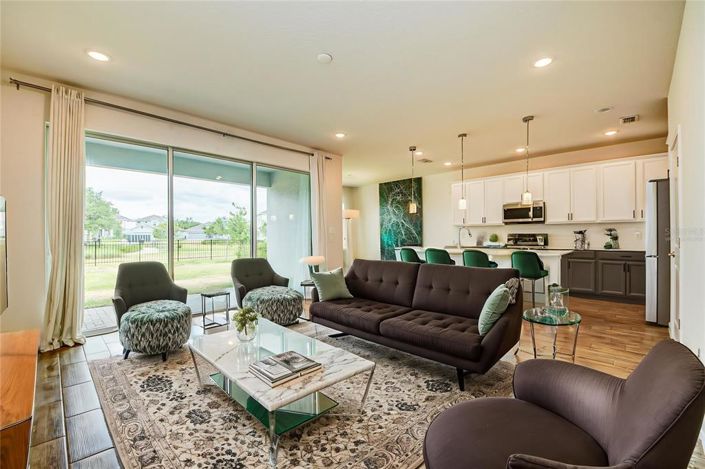 Image No.7-4 Bed House for sale