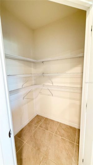 Image No.22-4 Bed House for sale