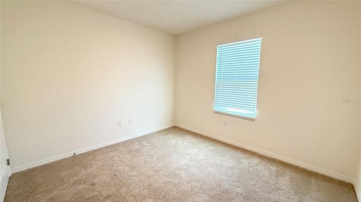 Image No.24-4 Bed House for sale