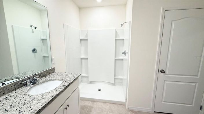 Image No.34-4 Bed House for sale