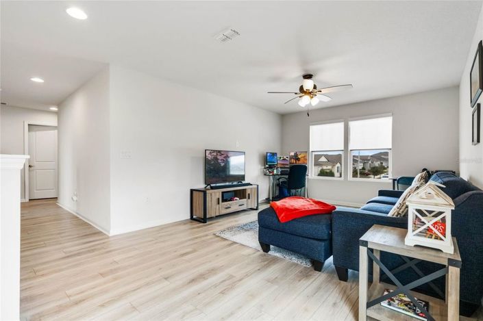 Image No.28-4 Bed House for sale